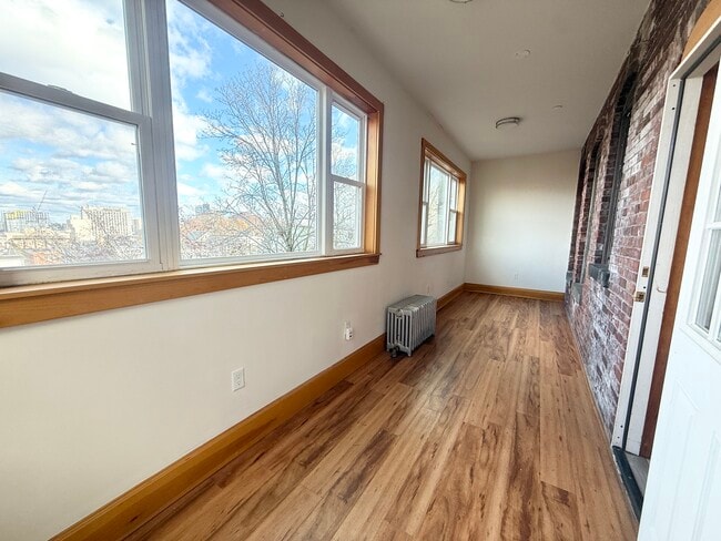 Photo - 149 Hillside St Unit 2