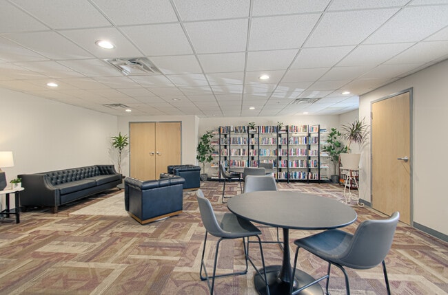 Photo - Englewood Vista