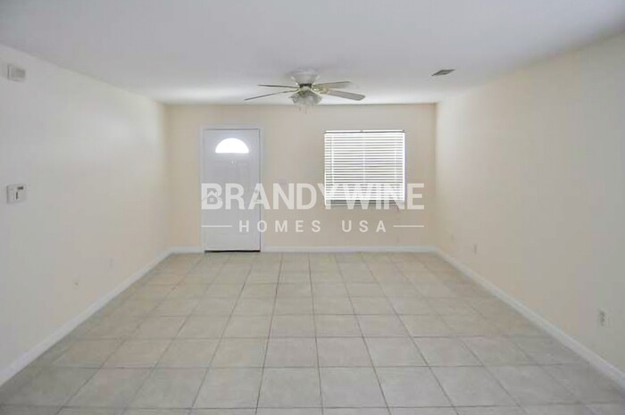 Photo - 3709 E Grove St