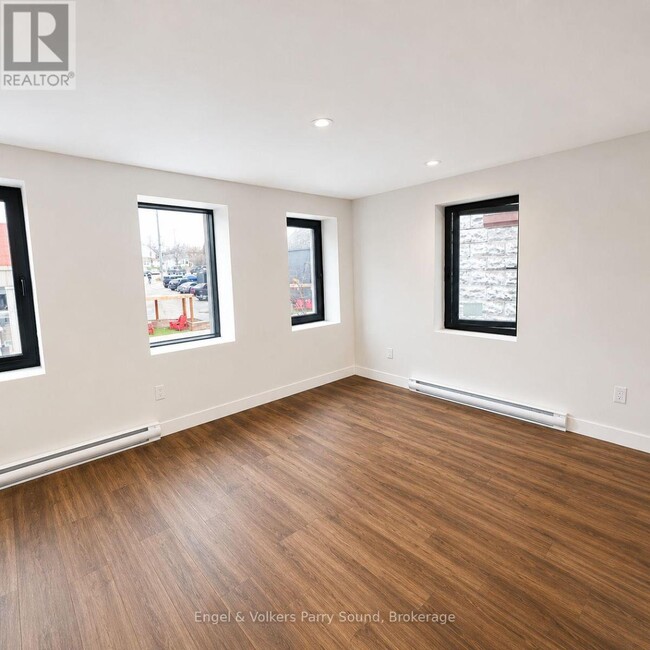 Photo - 57 James St Unit 201