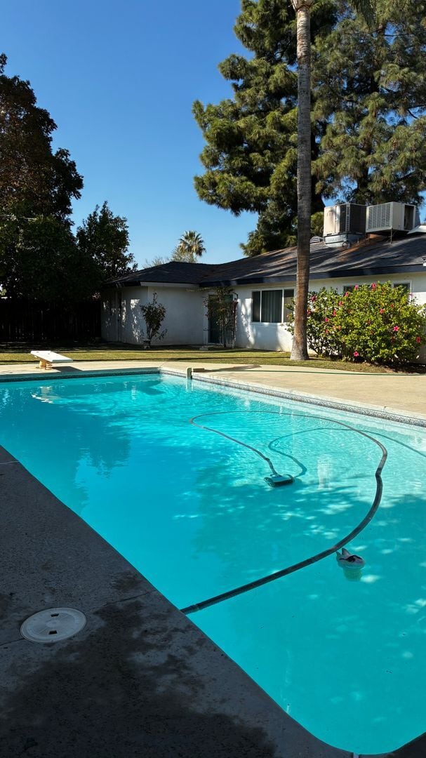 Photo - Beautiful 4 Bedroom House in NW Bakersfiel...