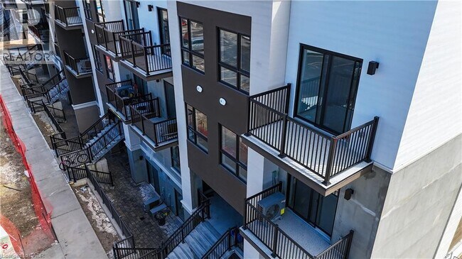 Photo - 25 Palace St Unité R30