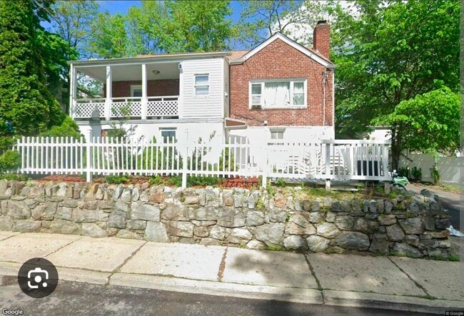 Photo - 11 Center St