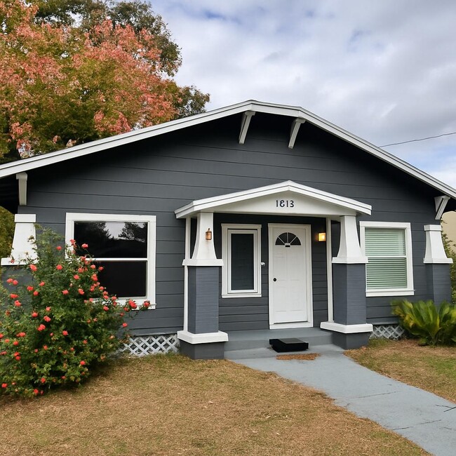 Photo - 1216 E 33rd Ave