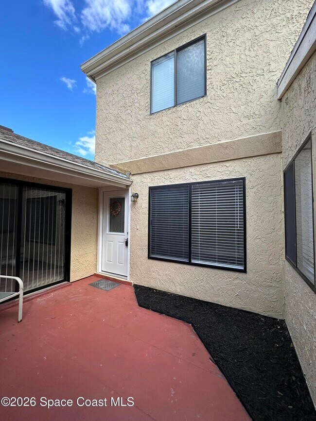 Photo - 1431 Sheafe Ave NE