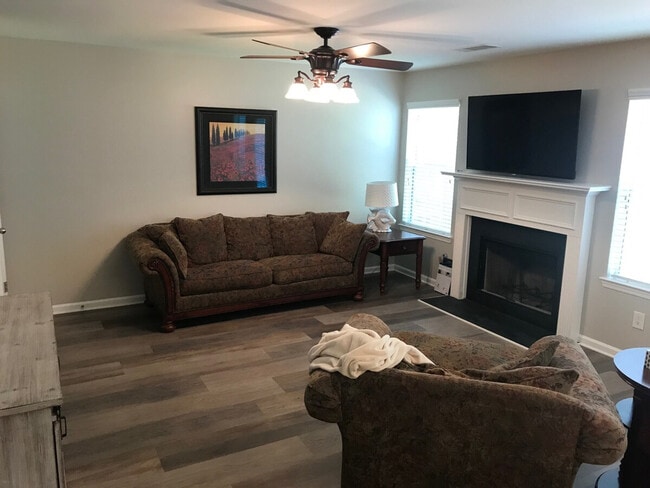 Photo - 327 Hidden Creek Ln Unit ID1289337P