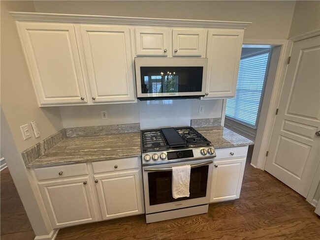 Photo - 1460 Vinery Ave