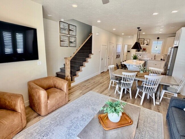 518 Bailey Ln