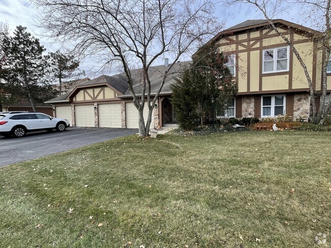 Building Photo - 1308 N Streamwood Ln Unit 311 Rental