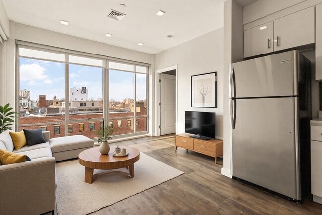 Building Photo - 10 Essex St Unit 609