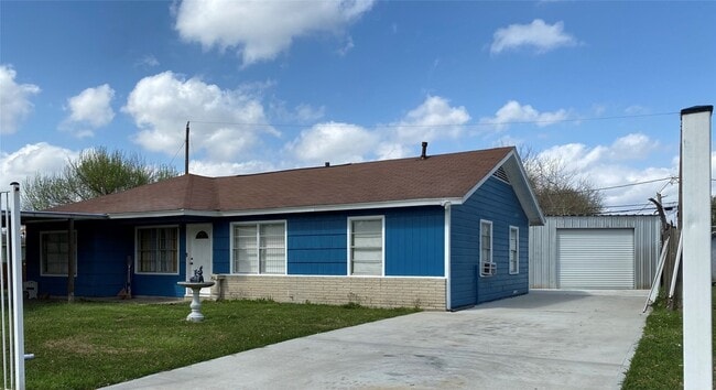 Photo - 15513 Vonnet St