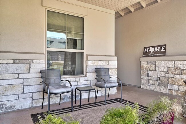 Photo - 260 Baldovino Skyway