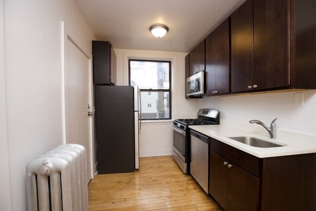 Photo - 2334 N Spaulding Ave Unit A2