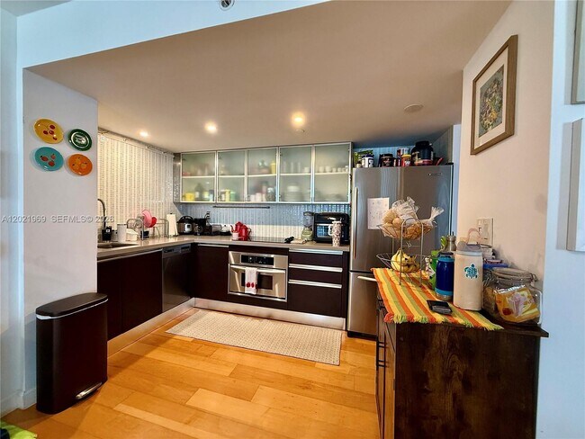 Photo - 2025 Brickell Ave Unit 2002