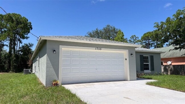 Photo - 1755 SW Cannon Ave