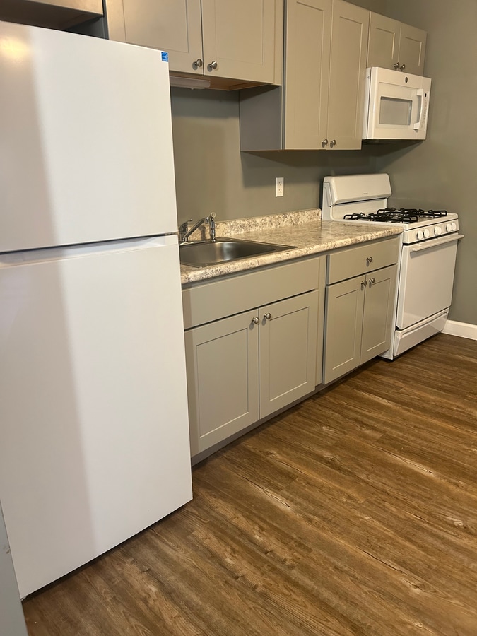 Photo - 705 14th St Unit 1