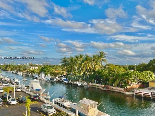 Photo - 2020 NE 135th St Unit 407