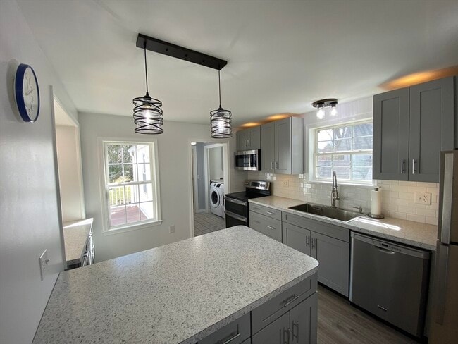 Photo - 74 Moore Ave