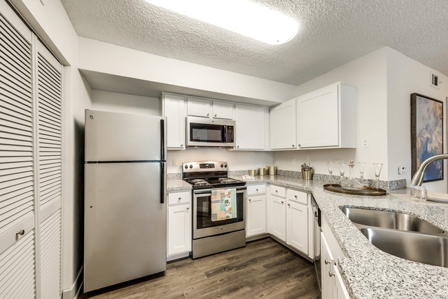 Bahia Cove Apartments