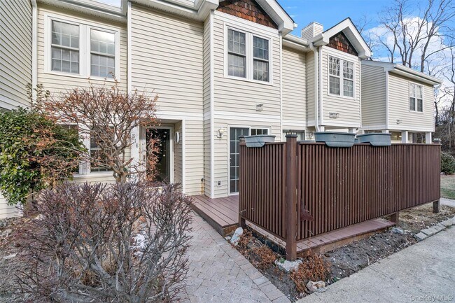 Photo - 1818 Whispering Hills Dr