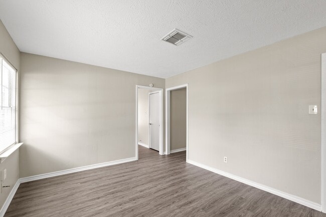 Photo - 3206 Washington St