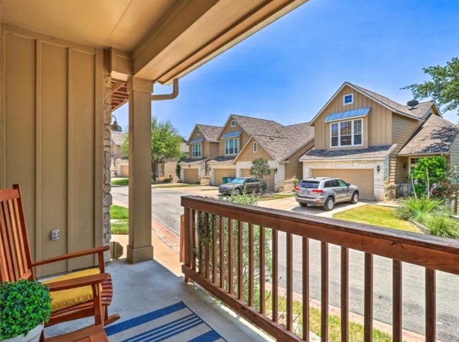 Photo - 20986 Waterside Dr