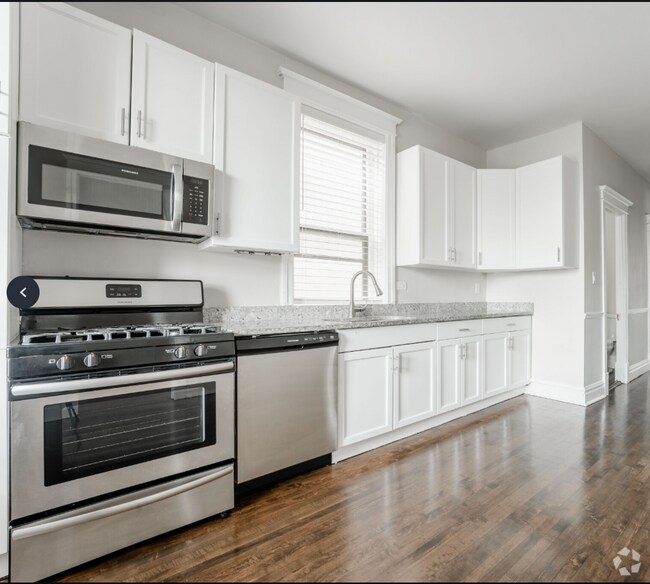 Building Photo - 2523 N California Ave Unit 2 Rental