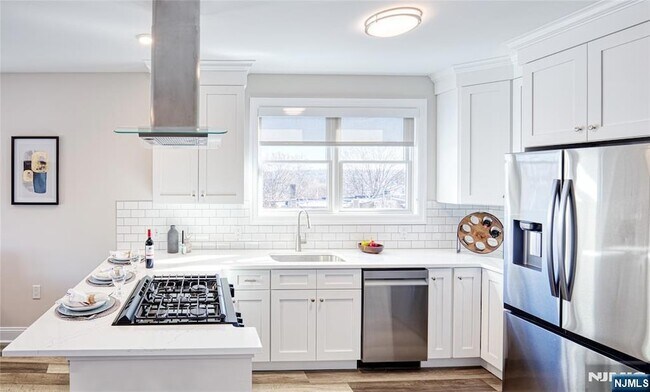 246 Main St Unit 303