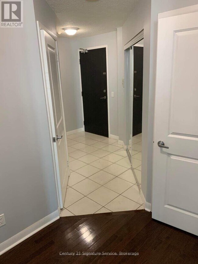 Photo - 225 Sherway Gardens Rd Unit 1605