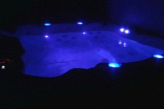 Photo - 313 Male Ave