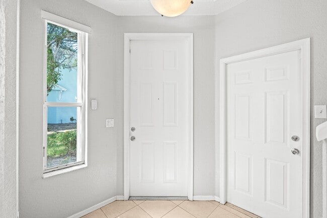 Photo - 1214 Sweet Violet Ct