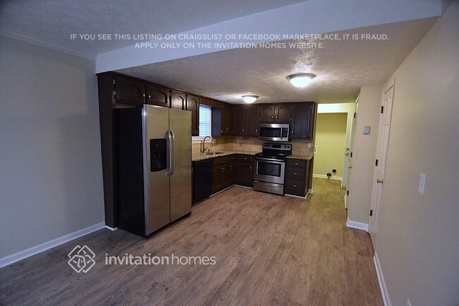 Photo - 113 Carrollwood Dr