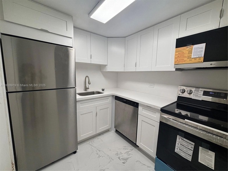 Photo - 905 Brickell Bay Dr Unidad 1823 Rental