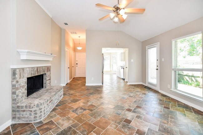 Photo - 321 Rustic Grove Ln