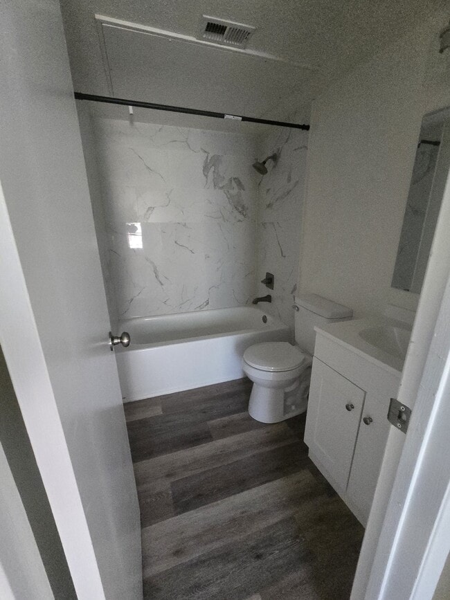 Building Photo - 1100 Indiana St