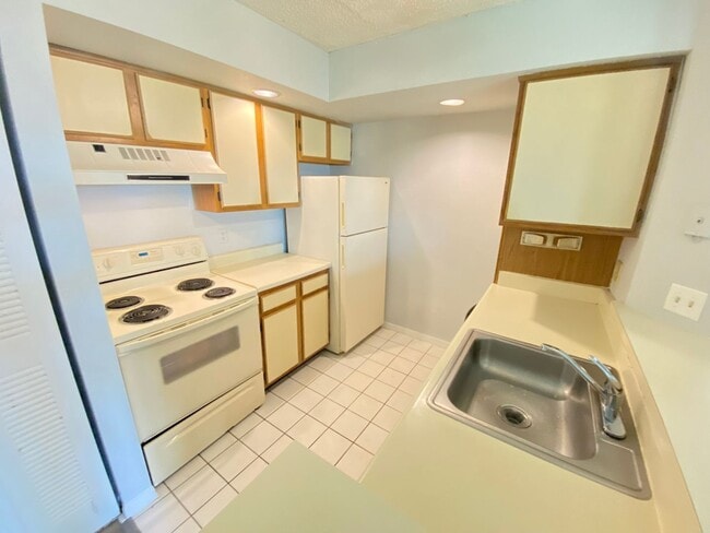 Photo - 5701 Gatlin Ave Unit 116