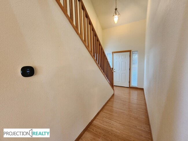Photo - 33918 SE Oak St