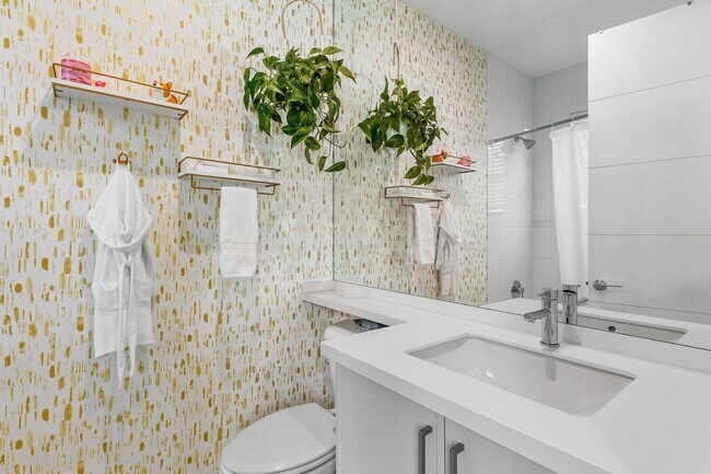 Photo - 8227 Oceanus Dr