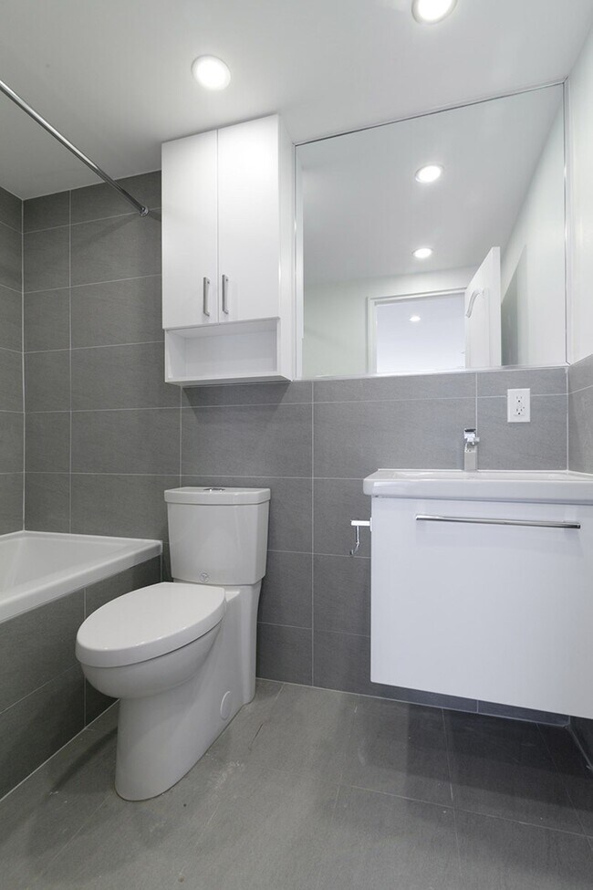 Photo - 4555 Av. Bonavista Unit 416