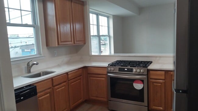 Photo - Hamilton Commons