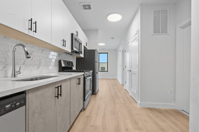407 Highland Ave