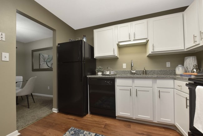 Photo - Miller Crest