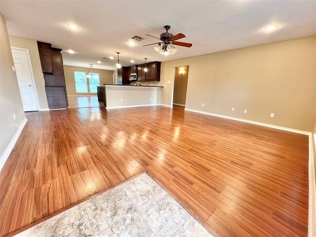 Photo - 7017 Caldwell St