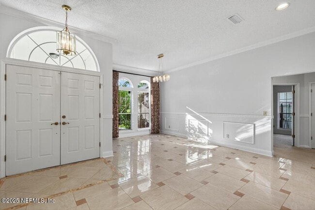 Photo - 4851 Jaybird Cir N