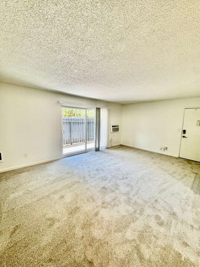 Photo - 481 Ignacio Blvd Unit 176