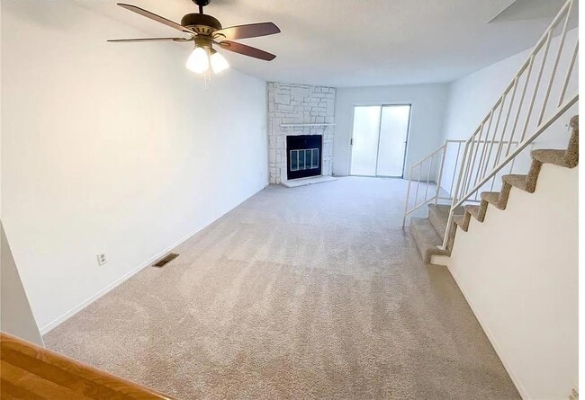 Photo - 3437 Queen Anne Way