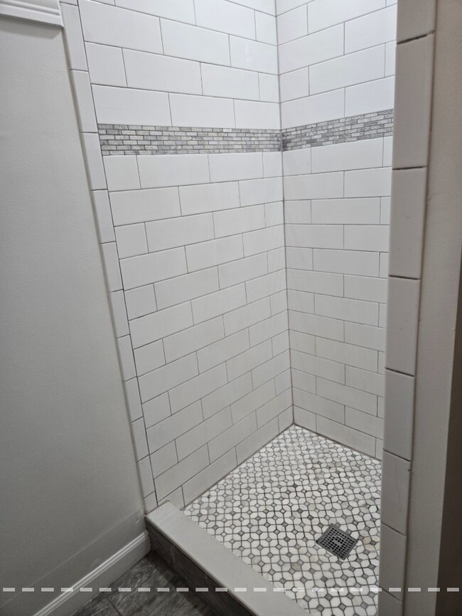 10 Chester St Unit 101