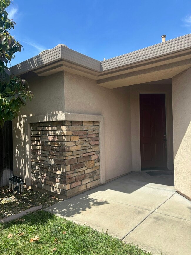 Photo - 10294 Stoecker Way