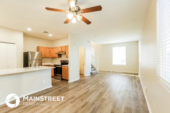 Photo - 1450 E Bloch Rd