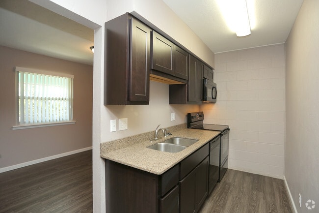 2BR - Kitchen